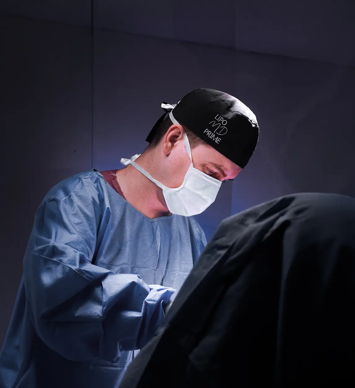 Dr. Nivio Moreira Especialista em Cirurgia Plástica Facial